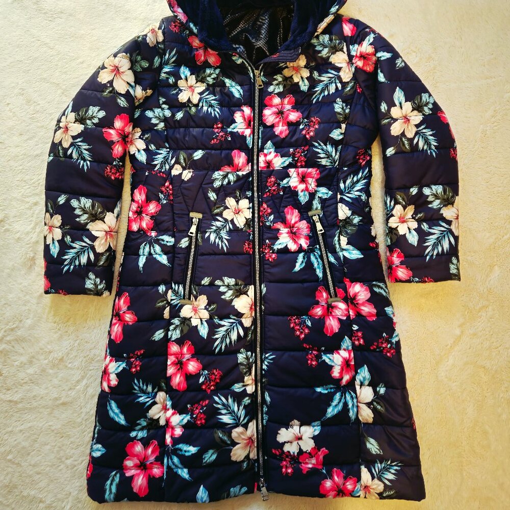 Women's Winter Quilted Coat Long Jacket In Dark Blue with A Floral Print Size S
